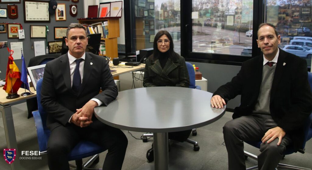 El pasado miércoles 10/12 visitó la Fundación Dña. Teresa Almeida e Silva, Catedrática de Relaciones Internacionales de la Universidad de Lisboa y del Instituto ISCSP (Instituto Superior de Ciências Sociais e Políticas) 