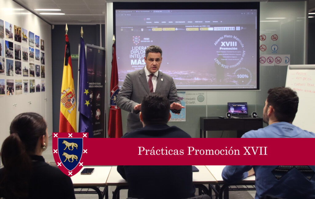 El lunes 16 de febrero, el primer grupo de alumnos de la XVII Promoción del Máster en Liderazgo, Diplomacia e Inteligencia, Oficial Analista de Inteligencia, Diploma de Experto en Ciberinteligencia, comenzaron sus prácticas en diferentes instituciones del Ministerio de Defensa.
