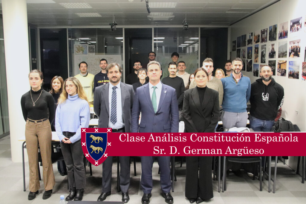 El pasado sábado 3 de febrero de 2026 tuvo lugar en la sede de FESEI una clase sobre la Constitución dirigida a los alumnos del Máster en Liderazgo, Diplomacia e Inteligencia.